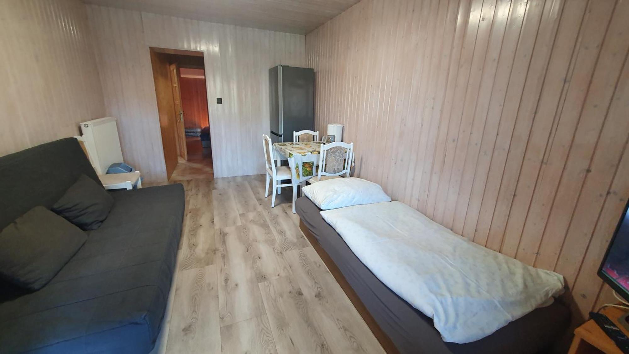 Wellapartman Zamárdi Buitenkant foto